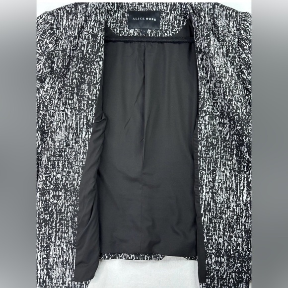 Womens Black White Textured Moto Jacket Zip Front Modern Chic Large - Picture 5 of 9